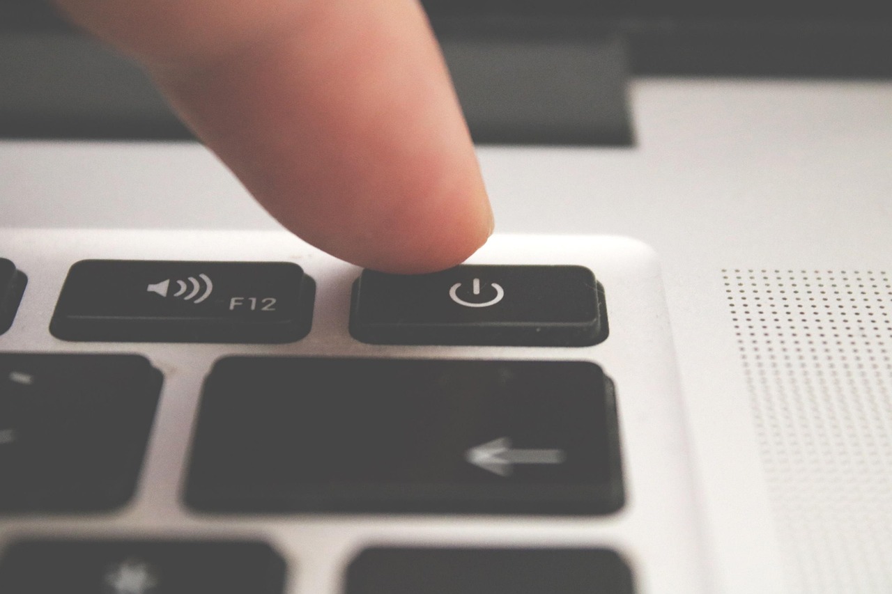 Permanently Remove The Form Fill Toolbar From Customer Insights Journeys